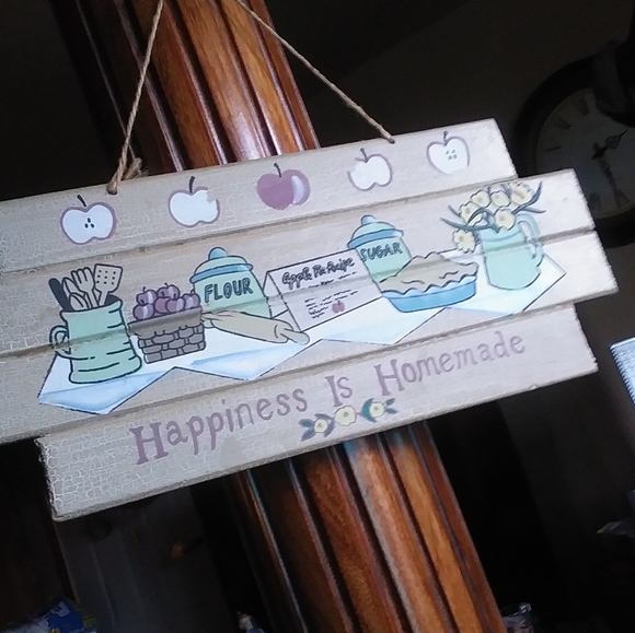 VINTAGE WALL DECOR - Picture 2 of 4